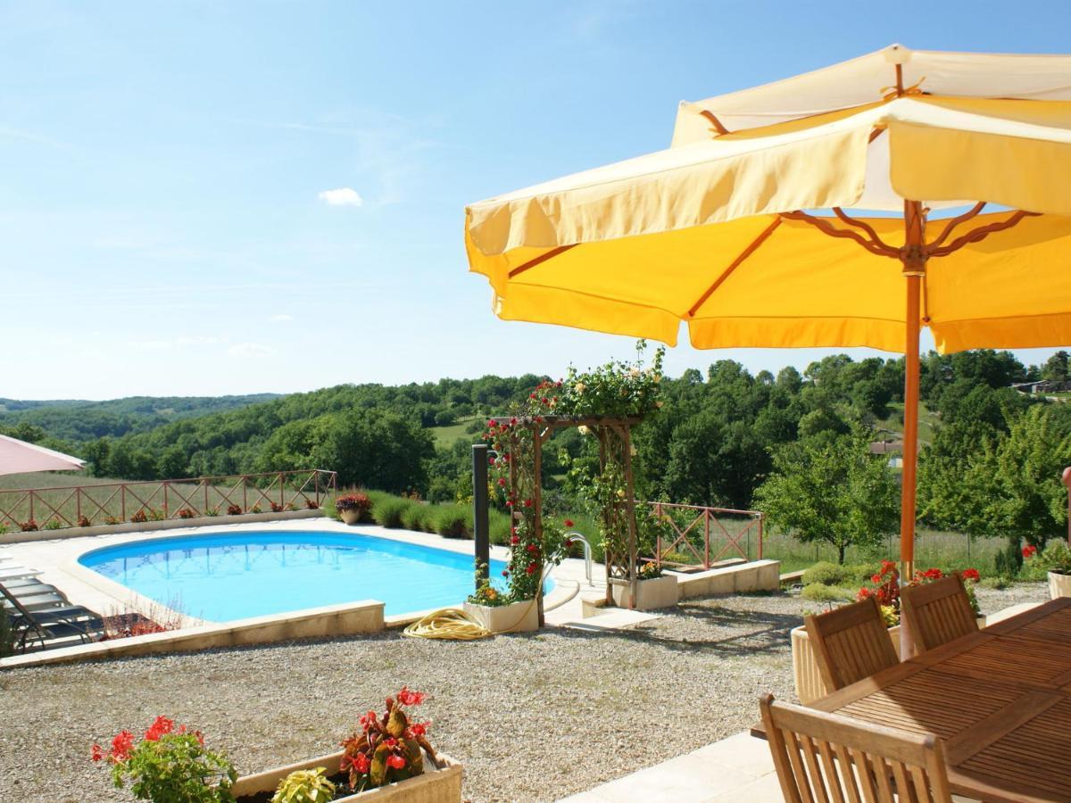 Charming Holiday Home With Pool Lavercantière Zewnętrze zdjęcie