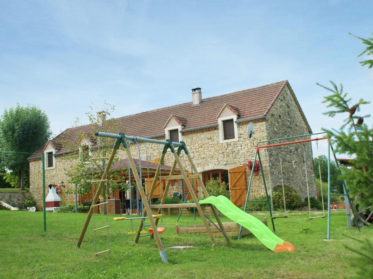 Charming Holiday Home With Pool Lavercantière Zewnętrze zdjęcie