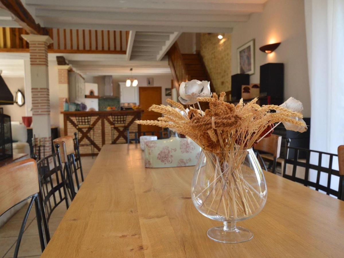 Charming Holiday Home With Pool Lavercantière Zewnętrze zdjęcie