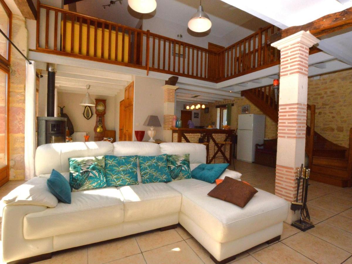 Charming Holiday Home With Pool Lavercantière Zewnętrze zdjęcie